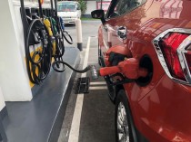 Big time pump price hike set Tuesday 